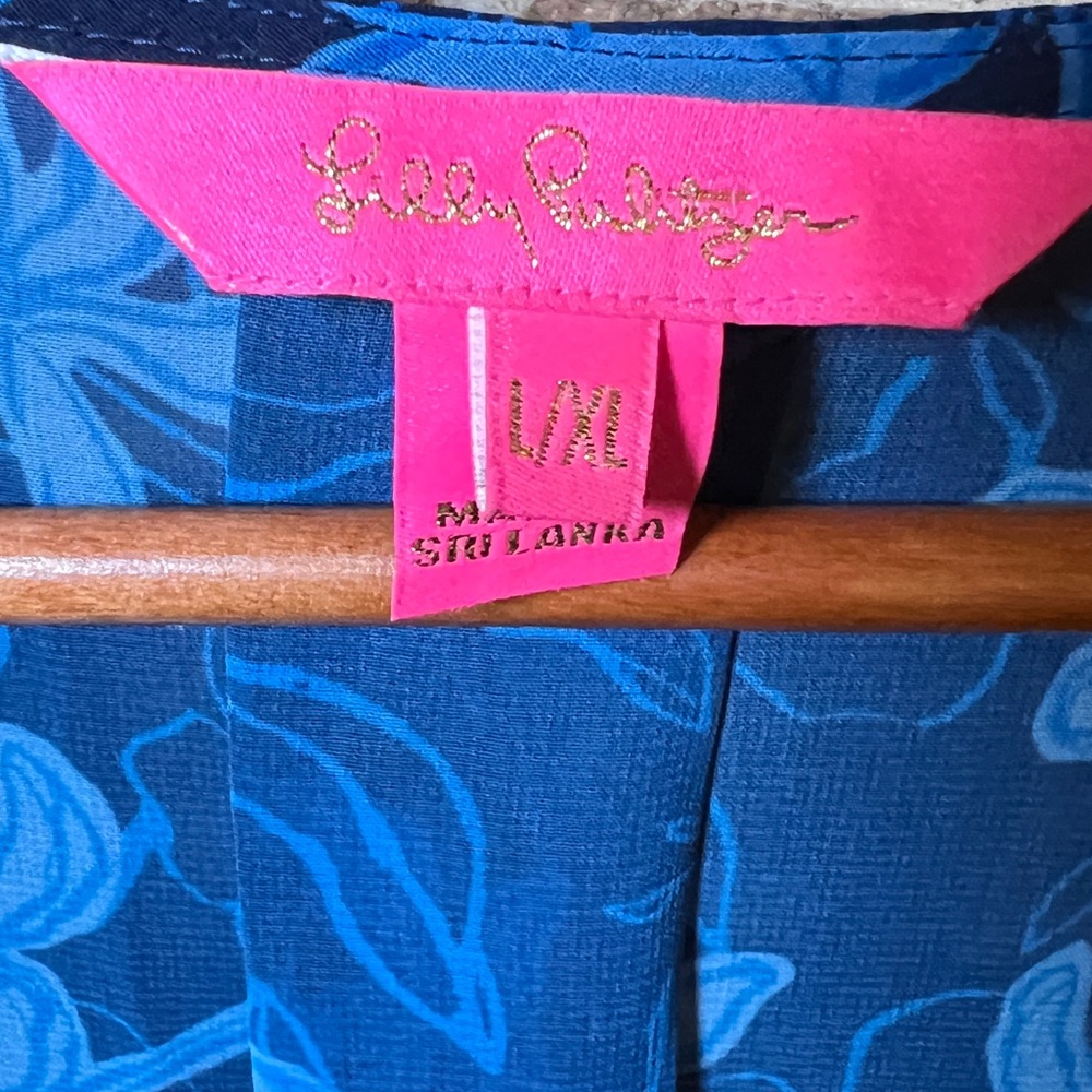 Lilly Pulitzer Maxi cover-up in "Spotted a Pattern" Size L/XL Blue Floral Swim - Picture 2 of 2
